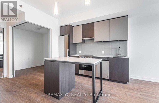 Photo du bâtiment - 203 College St