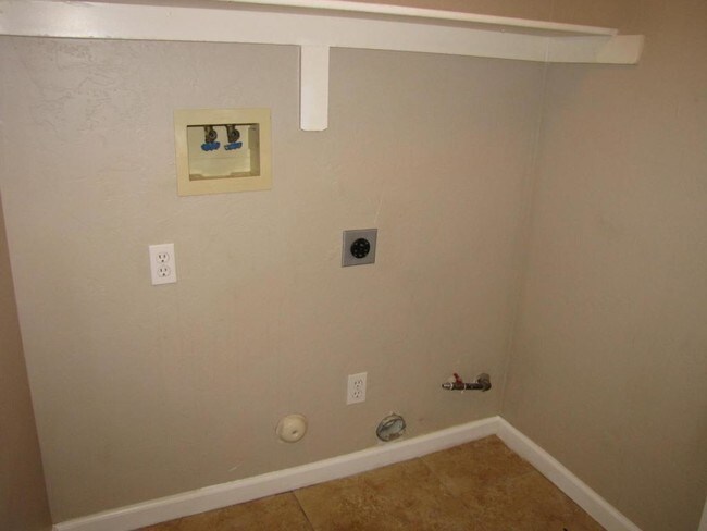 Foto del edificio - 8418 N Sayante Way