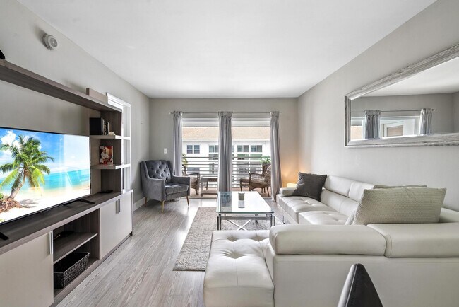 Foto del edificio - 1461 S Ocean Blvd