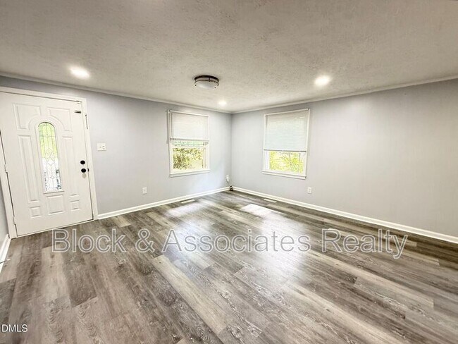 Foto del edificio - 801 Carter Ave