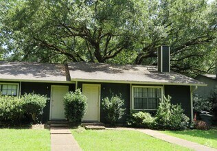 Building Photo - 1805 High Ct