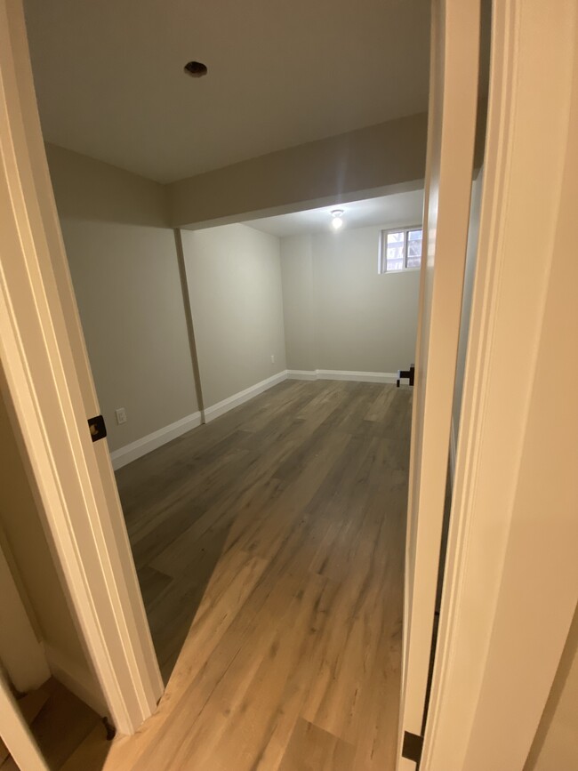 Photo du bâtiment - Brand new Parkside apartment !