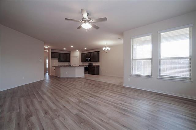 Foto del edificio - 357 Emerald Creek Dr