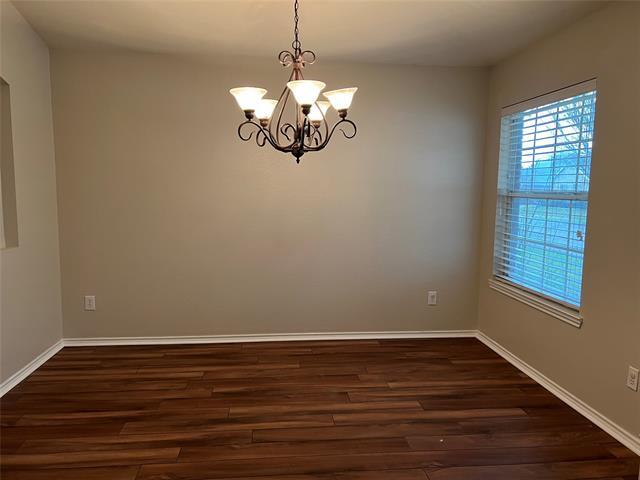 Building Photo - 1535 Sleepy Hollow Dr