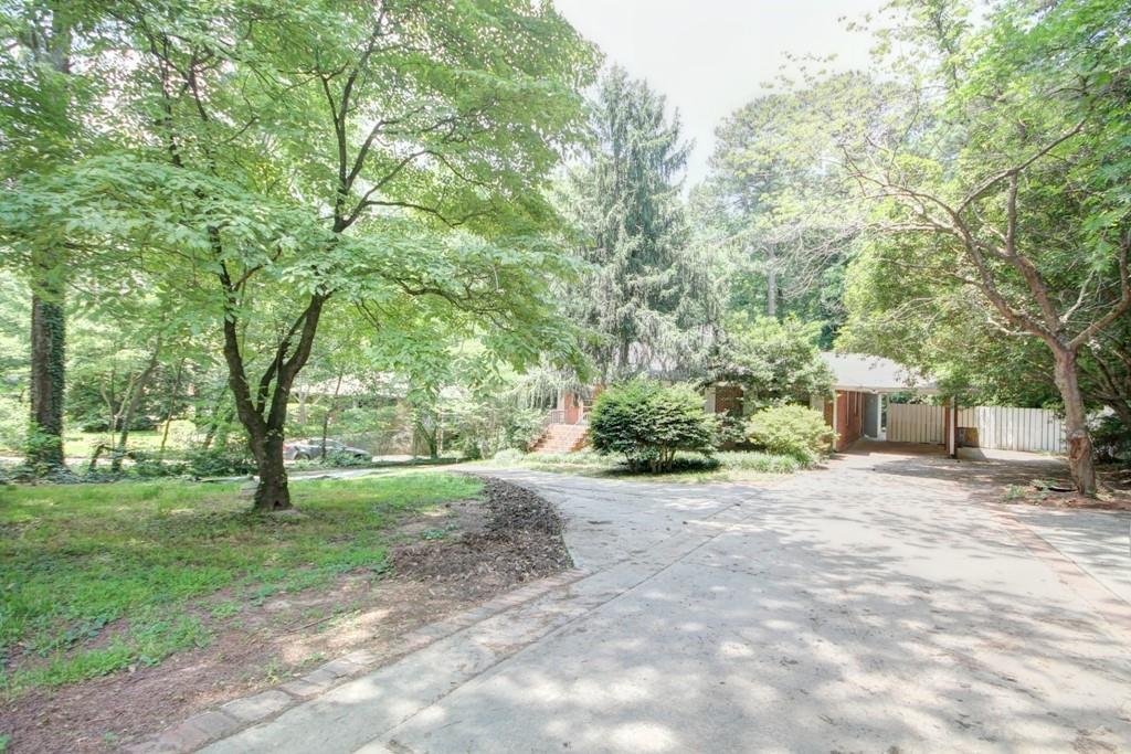 Primary Photo - 2396 Lavista Rd NE