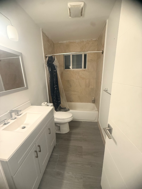 Building Photo - 241 NW 34th Terrace