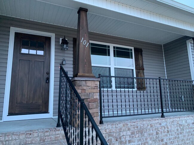 Building Photo - Almost New Construction! 3 Bedroom, 2 Bath...