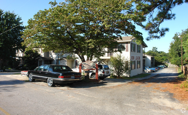 Building Photo - Calibre West Apartments