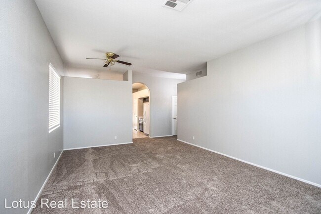 Foto del edificio - 3 br, 2 bath House - 4791 W Toledo St.