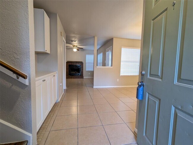 Building Photo - 8808 Schick Rd