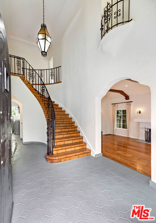 Foto del edificio - 6348 Colgate Ave