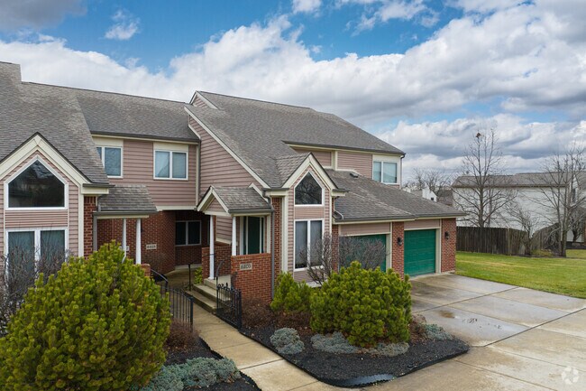 Foto del edificio - 8403 Washington Village Dr