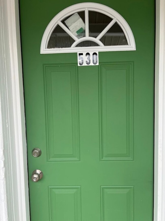 Foto del edificio - 530 N 8th St