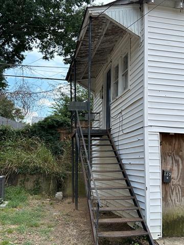 Primary Photo - 139 Lister St