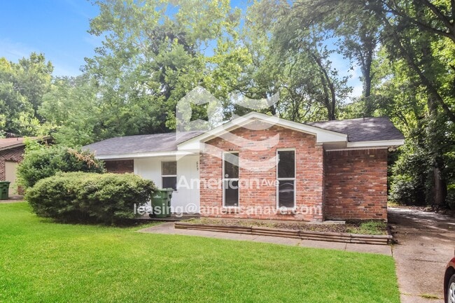 Building Photo - 629 Durward Dr