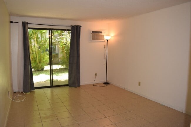 Building Photo - Kihei Shores - Unfurnished - 2 bd 2 ba gro...