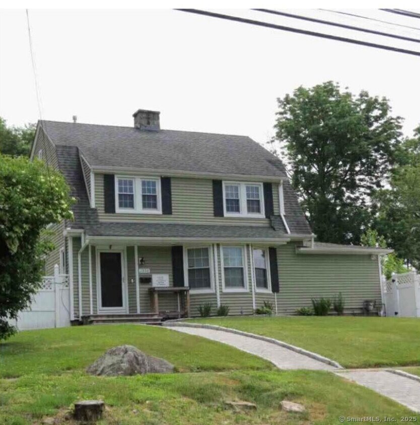 Foto principal - 1350 Brooklawn Ave