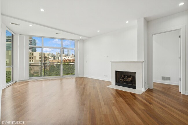 Foto del edificio - 914 W Hubbard St