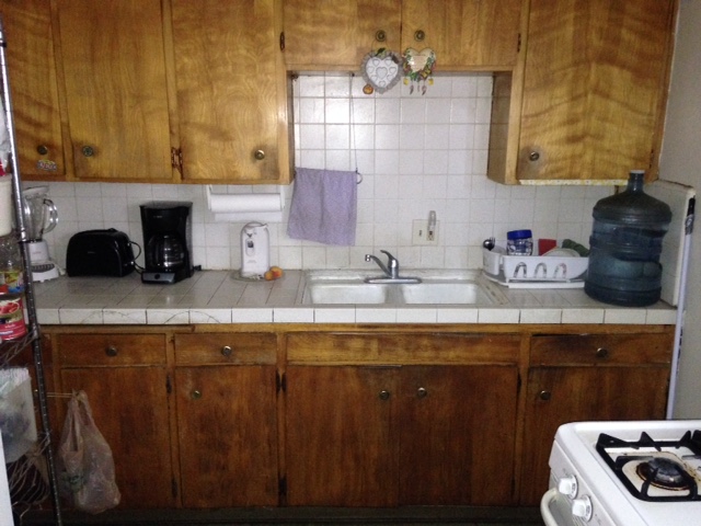 Interior Photo - 452-456 N Valeria St