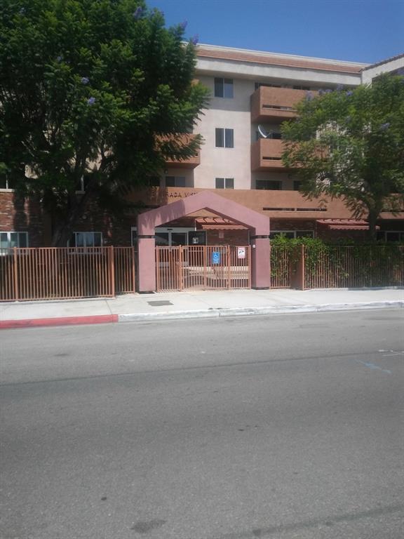 Foto del edificio - 14129 Adoree St