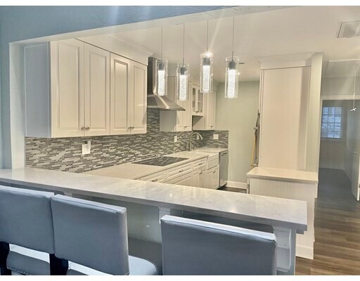 Foto del edificio - 121 Tall Oaks Dr