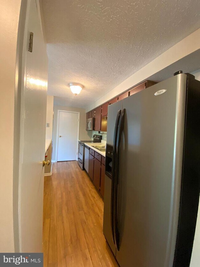 Foto del edificio - 9 Teaberry Ct