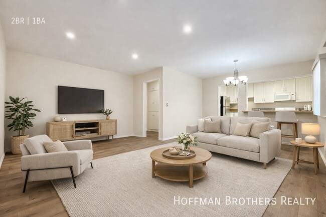 Foto del edificio - 1220 N Harper Ave