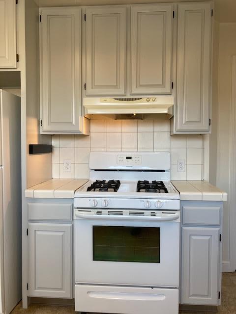 Primary Photo - 345 Lexington Way