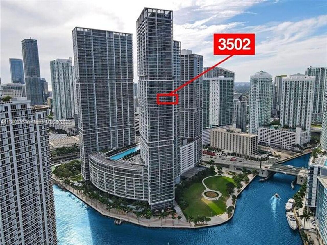 Primary Photo - 475 Brickell Ave