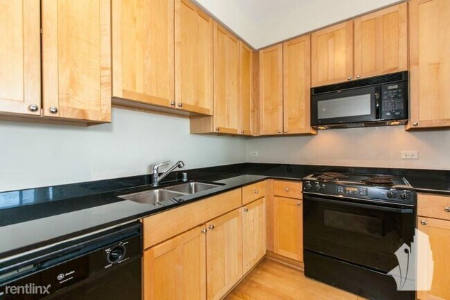 Foto del edificio - 400 W Huron St