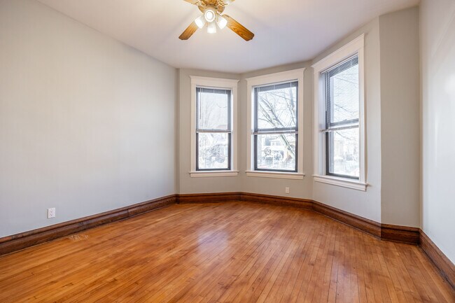 Foto del edificio - 2519 S Millard Ave