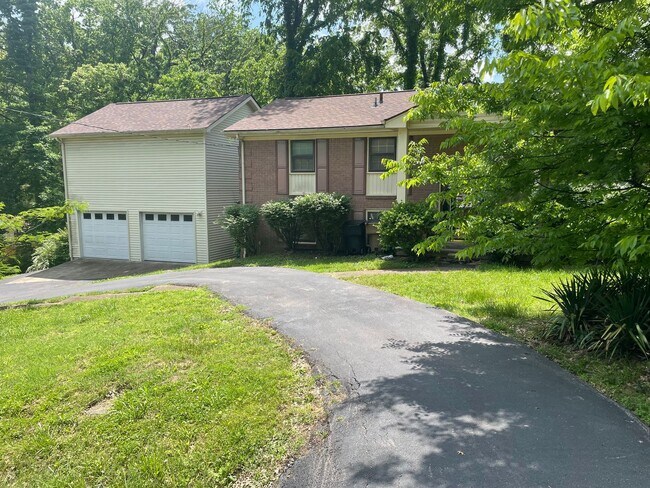 Building Photo - Coming Soon! 4 BR/2BA | Newly Renovated Single Family Home | 2-Car Garage Parking | Lots of storage!