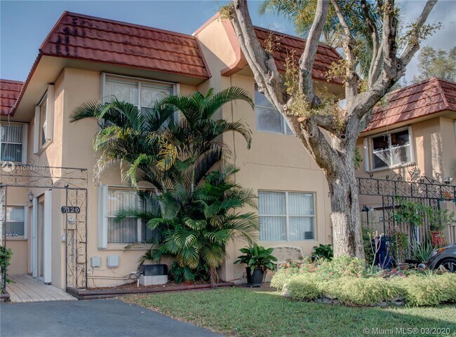 homes for rent in hialeah fl 33015
