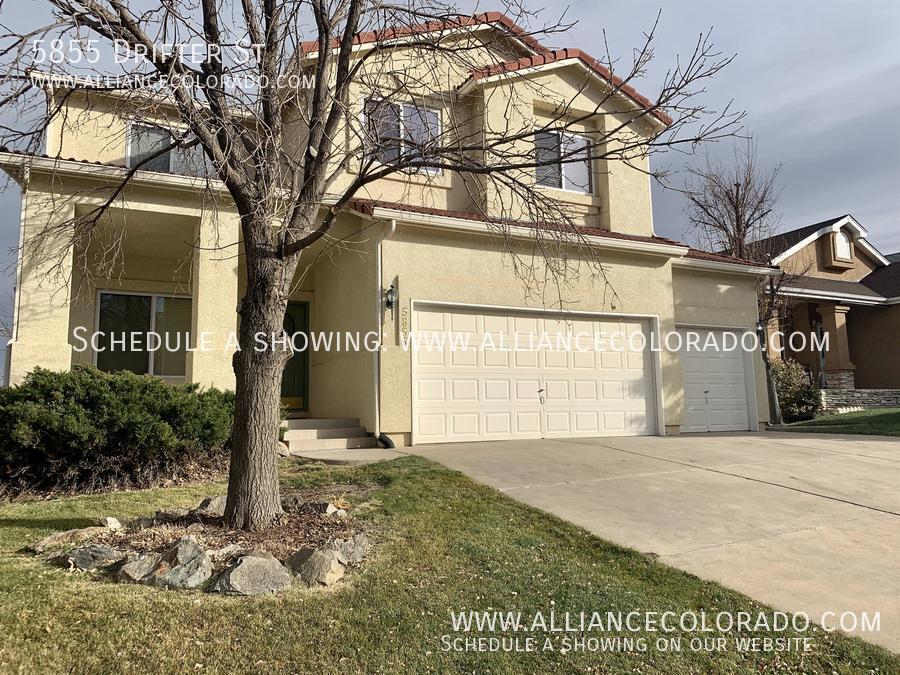 Primary Photo - 5855 Drifter St