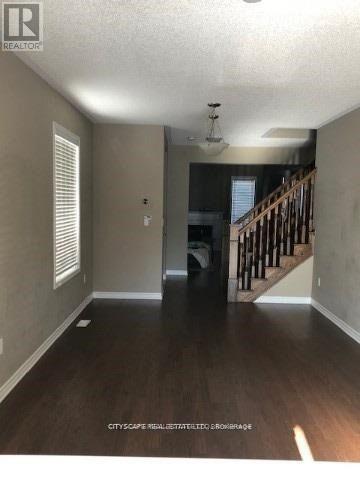 Photo du bâtiment - 435 Grey Lndg