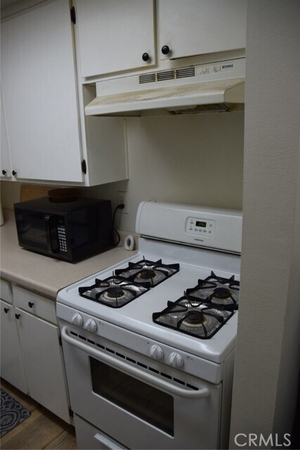 Foto del edificio - 2039 W 157th St