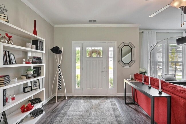 Building Photo - 226 St Catherines Ct