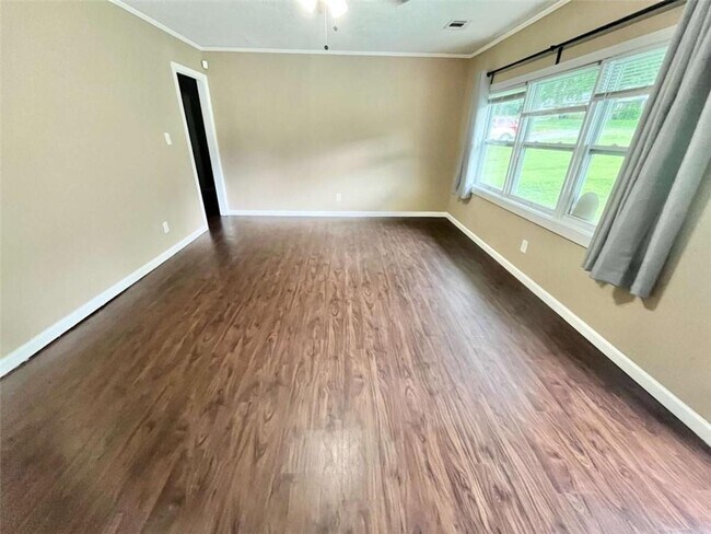 Foto del edificio - 4415 Oak St