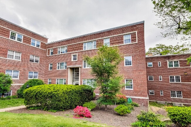 Photo - 1303 N Ode St Apartment