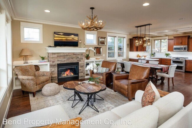Building Photo - 3 br, 2.5 bath House - 2664 NW Nordeen Way