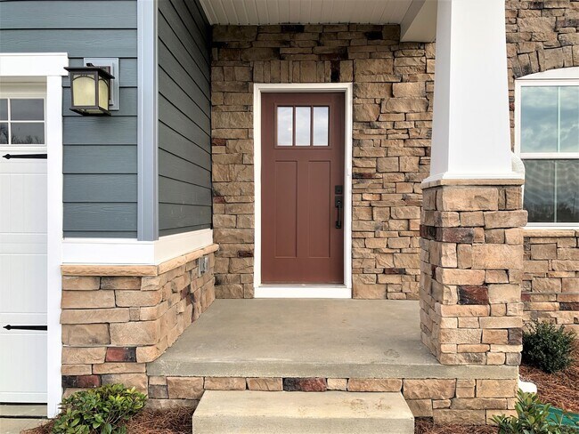 Building Photo - Cedar Hills Subdivision