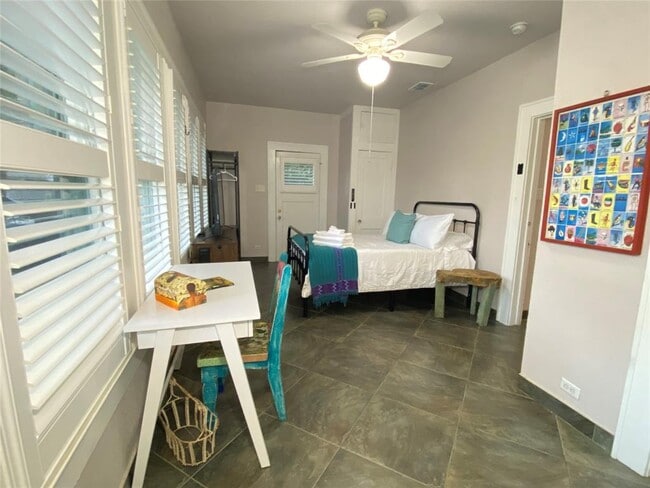 Building Photo - 3101 Wheeler St