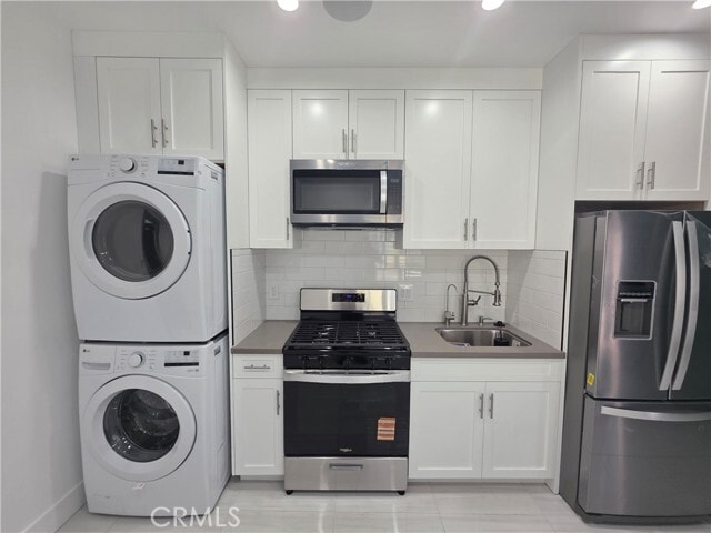 Foto del edificio - 9523 Stanwin Ave
