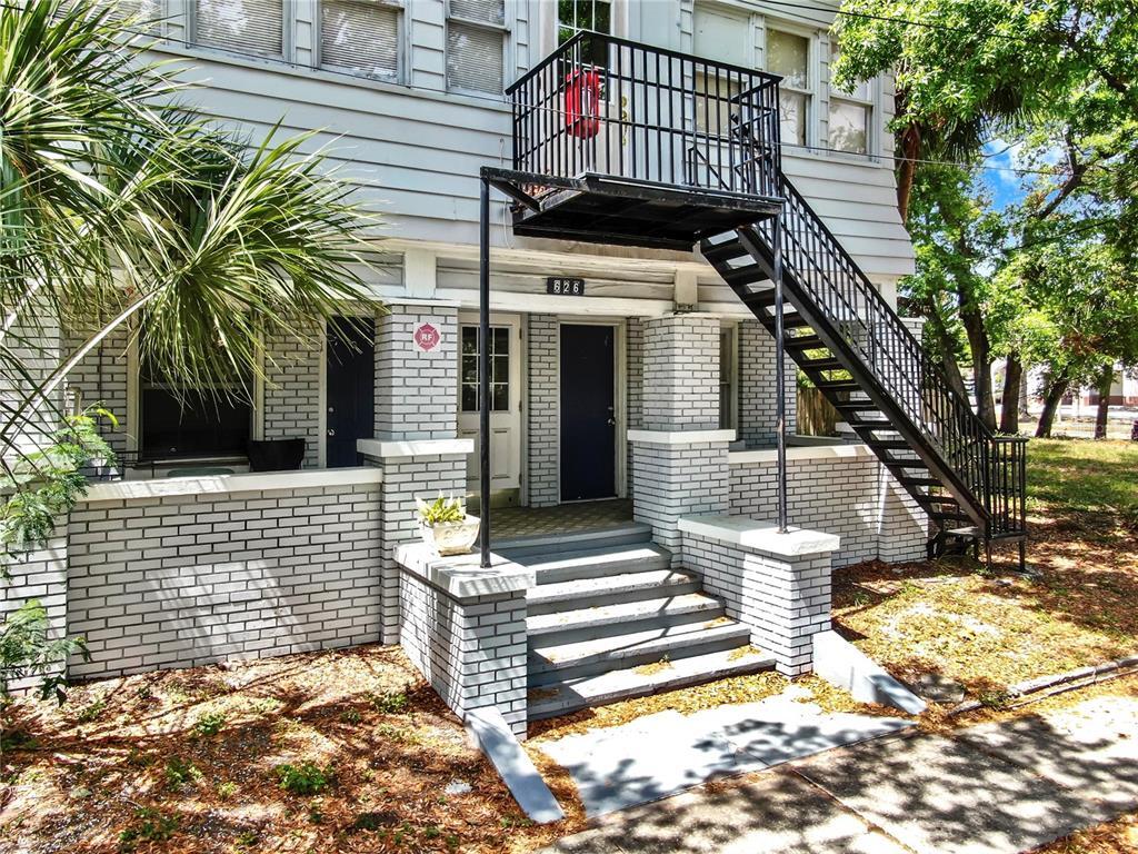 Foto principal - 626 Highland St N