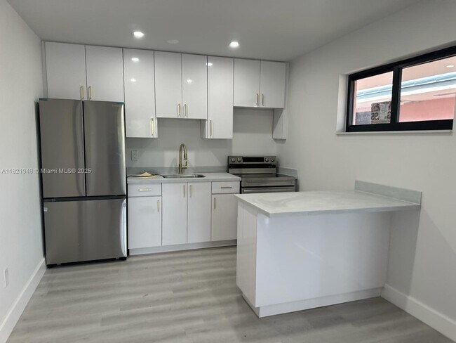 Building Photo - 2168 NW 34th St