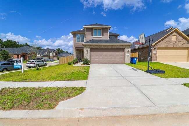 Building Photo - 27035 Badger Way