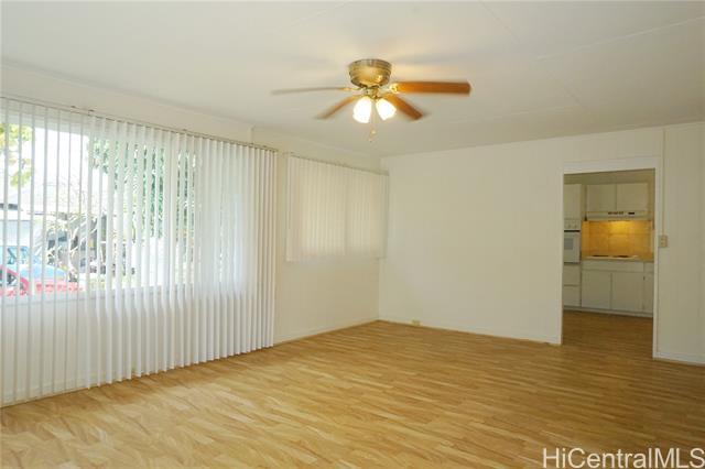 Building Photo - 1214 Hele St