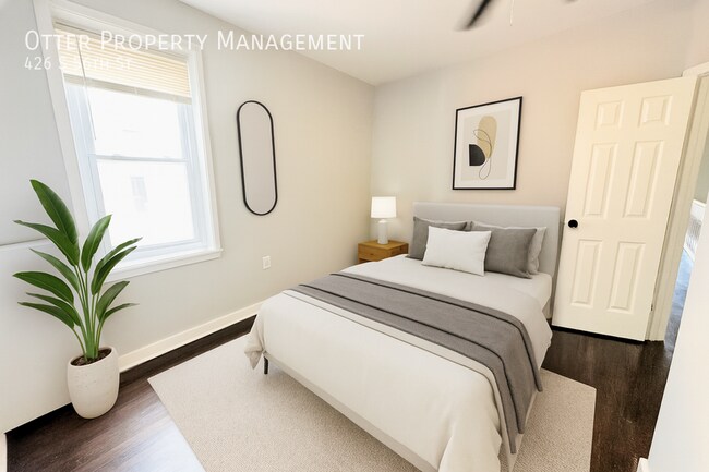 Foto del edificio - 426 S 56th St