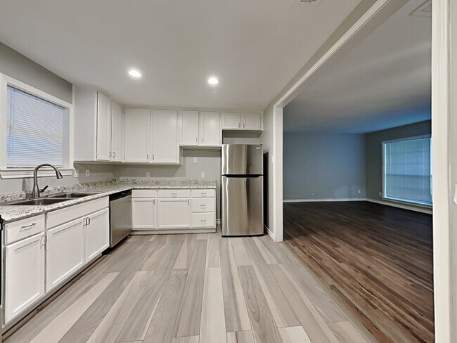 Foto del edificio - 3559 Park Ln