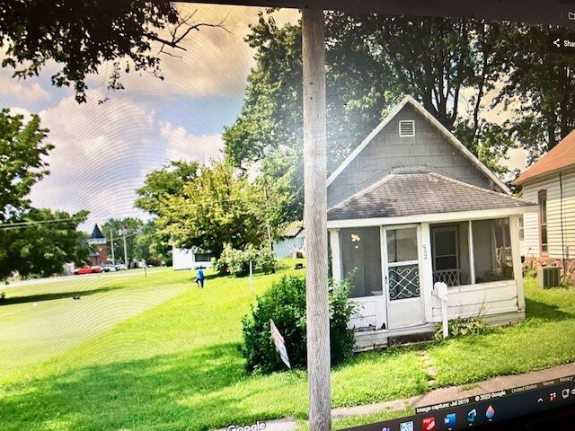 Foto principal - 504 W 9th St